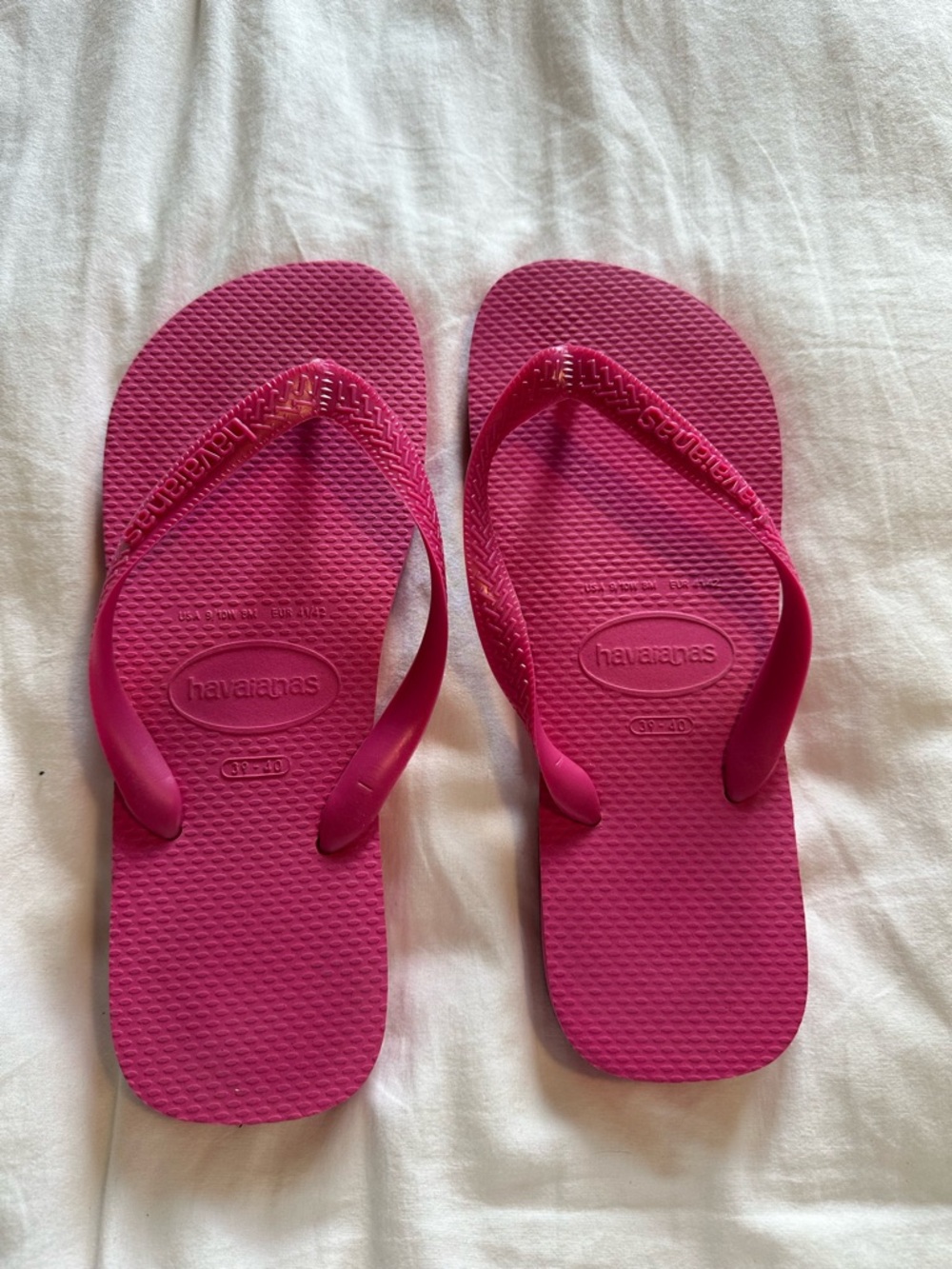 Havaianas Solid Pink Flip Flop Sandals